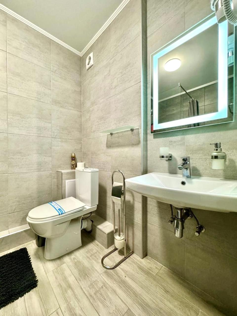 Apartpoltava Апартаменти Бізнес-Класу В Престижній Новобудові З Панорамним Балконом Центр Екстериор снимка