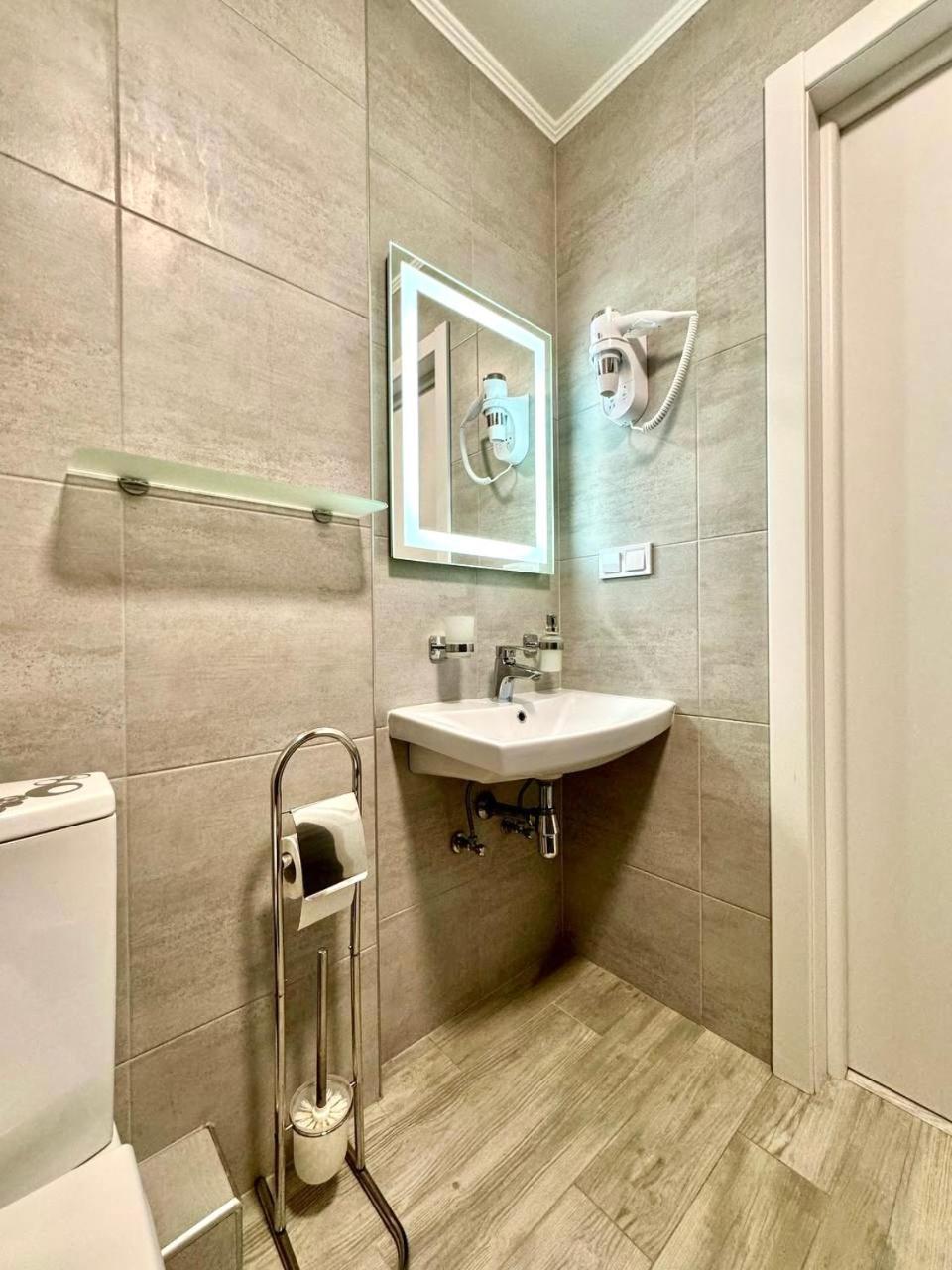 Apartpoltava Апартаменти Бізнес-Класу В Престижній Новобудові З Панорамним Балконом Центр Екстериор снимка