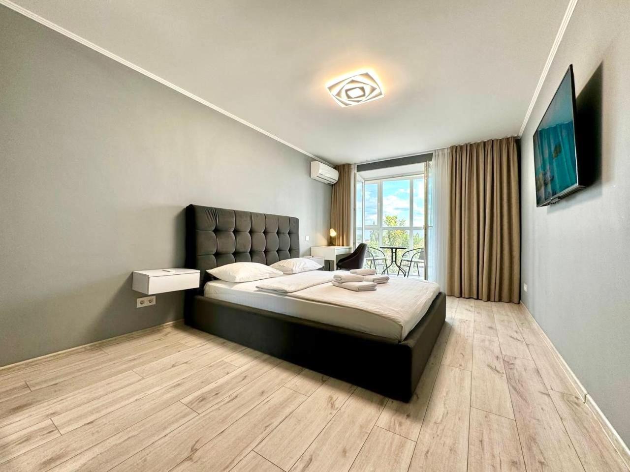 Apartpoltava Апартаменти Бізнес-Класу В Престижній Новобудові З Панорамним Балконом Центр Екстериор снимка